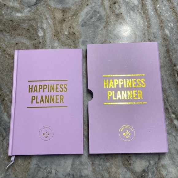 Anthropologie THE 100-DAY HAPPINESS PLANNER Lilac Mindfulness Therapy Journal - Picture 1 of 9